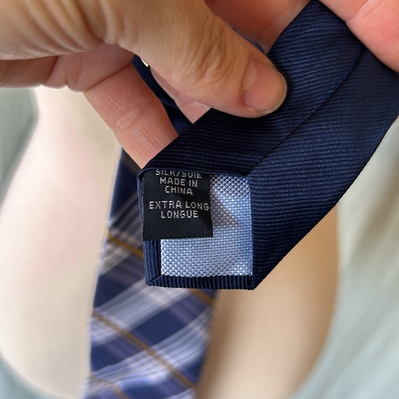 Tommy Hilfiger Extra Long Plaid Silk Tie - Picture 4 of 7